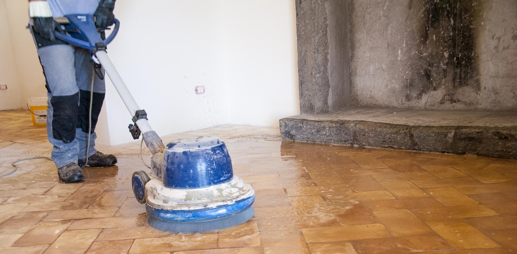 Trattamento pavimento in cotto interno ed esterno: come trattare e ... Cotto per esterno