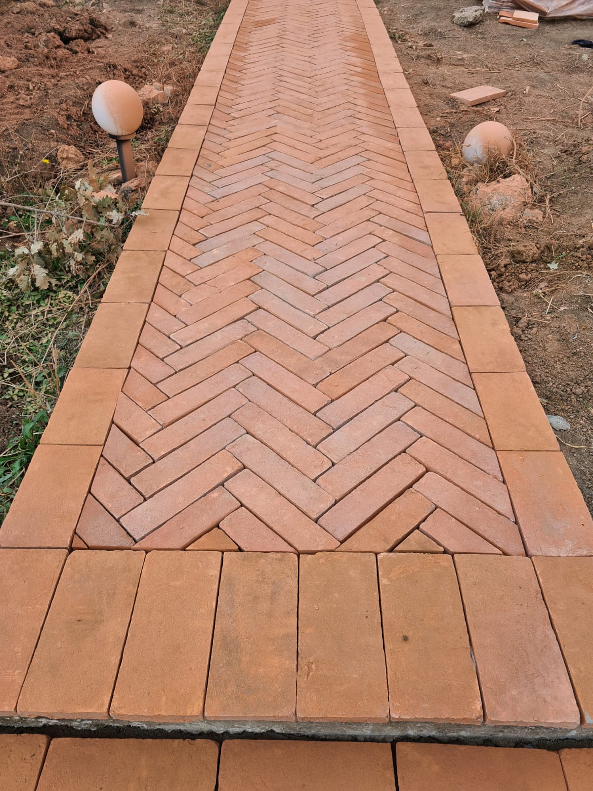 pavimento-in-cotto-rosso-arredamento