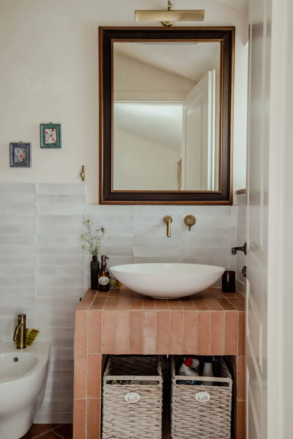 cotto-artigianale-smaltato-bagno